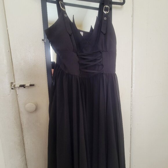 Gothic dresses - Picture 5 of 6